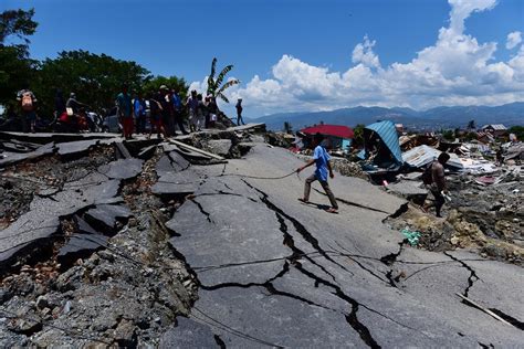 gempa bumi di indonesia